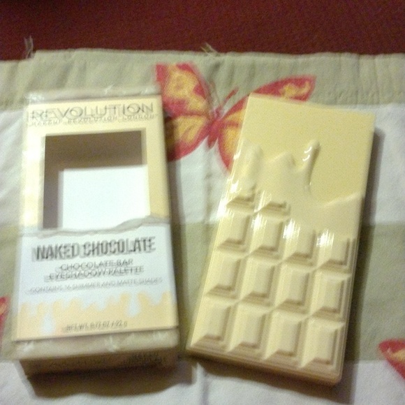 Revolution makeup revolution London eyeshadow - Picture 2 of 3